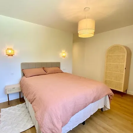 La Maison L'eperon, Stylish 5 Star Surrounded By Vineyard Near Saint Emilion